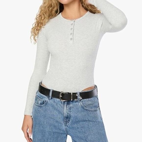 WeWoreWhat Crew Neck Henley Ribbed Bodysuit Heather Gray Long Sleeve Size XS NWT - Picture 2 of 7